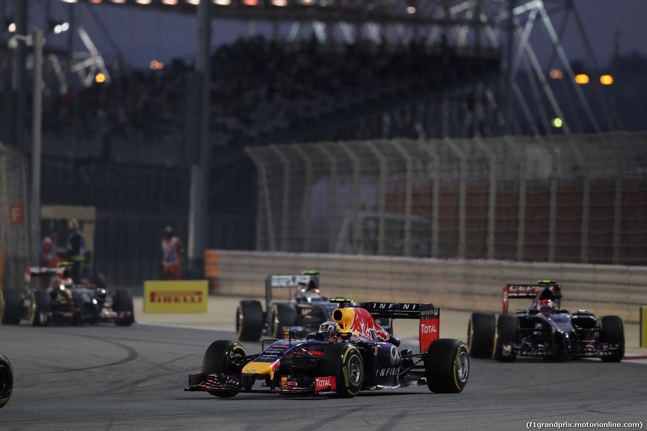 GP BAHRAIN, 06.04.2014- Gara, Daniel Ricciardo (AUS) Infiniti Red Bull Racing RB10