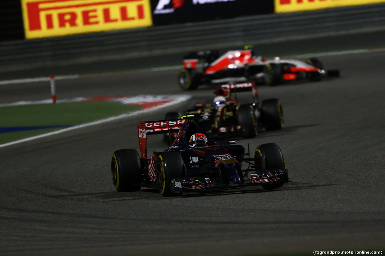 GP BAHRAIN, 06.04.2014- Gara, Daniil Kvyat (RUS) Scuderia Toro Rosso STR9