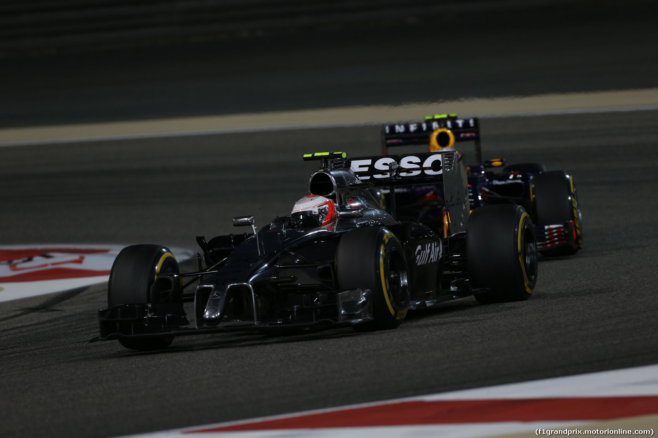 GP BAHRAIN, 06.04.2014- Gara, Kevin Magnussen (DEN) McLaren Mercedes MP4-29
