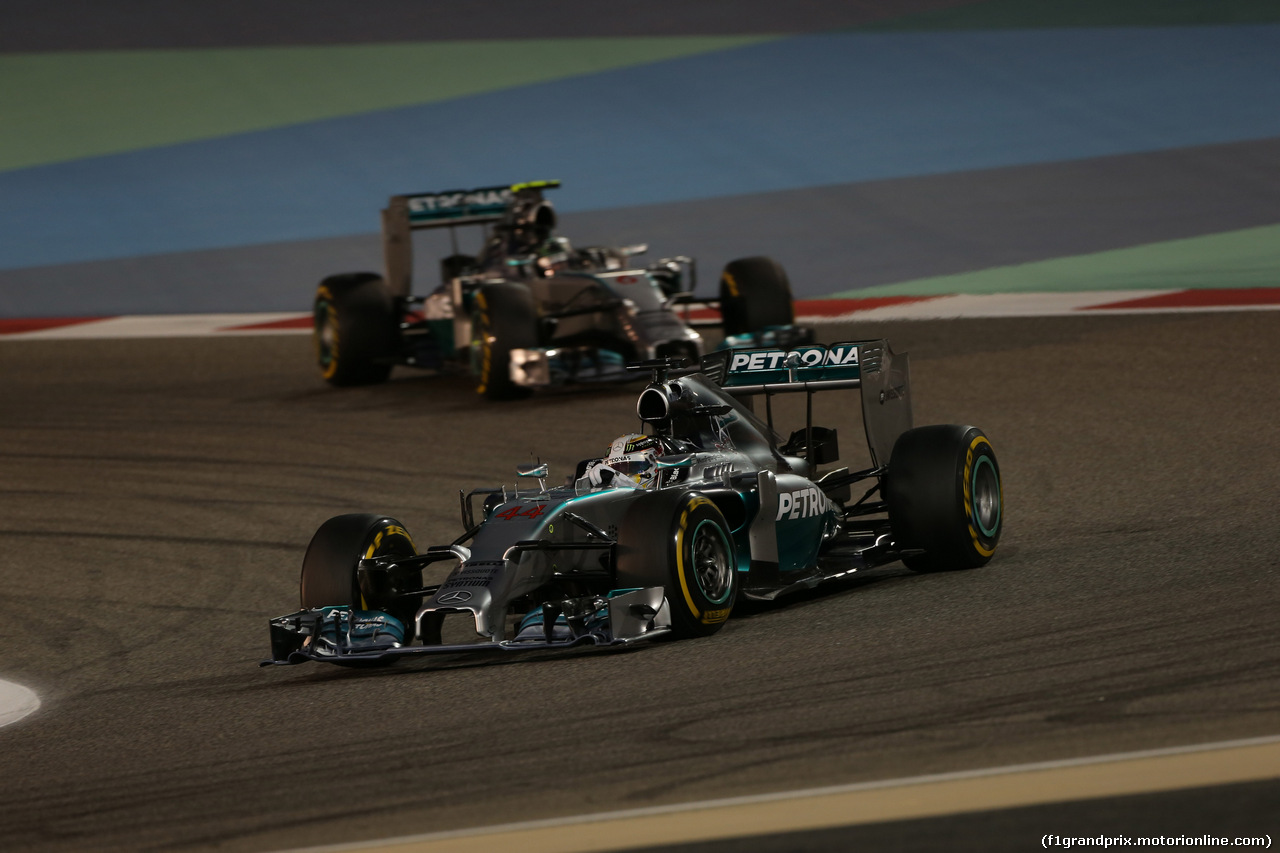 GP BAHRAIN, 06.04.2014- Gara, Lewis Hamilton (GBR) Mercedes AMG F1 W05