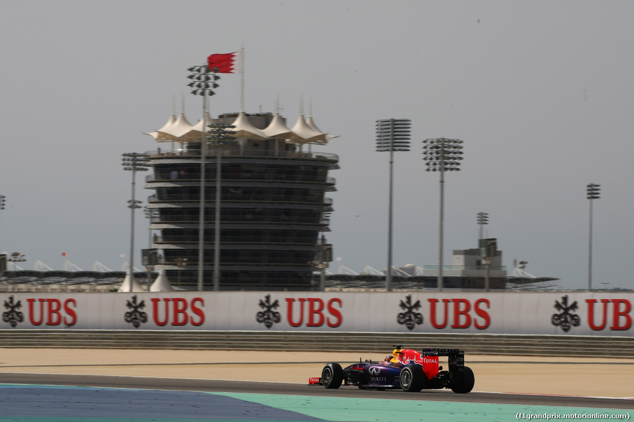 GP BAHRAIN, 04.04.2014- free Practice 1, Sebastian Vettel (GER) Infiniti Red Bull Racing RB10