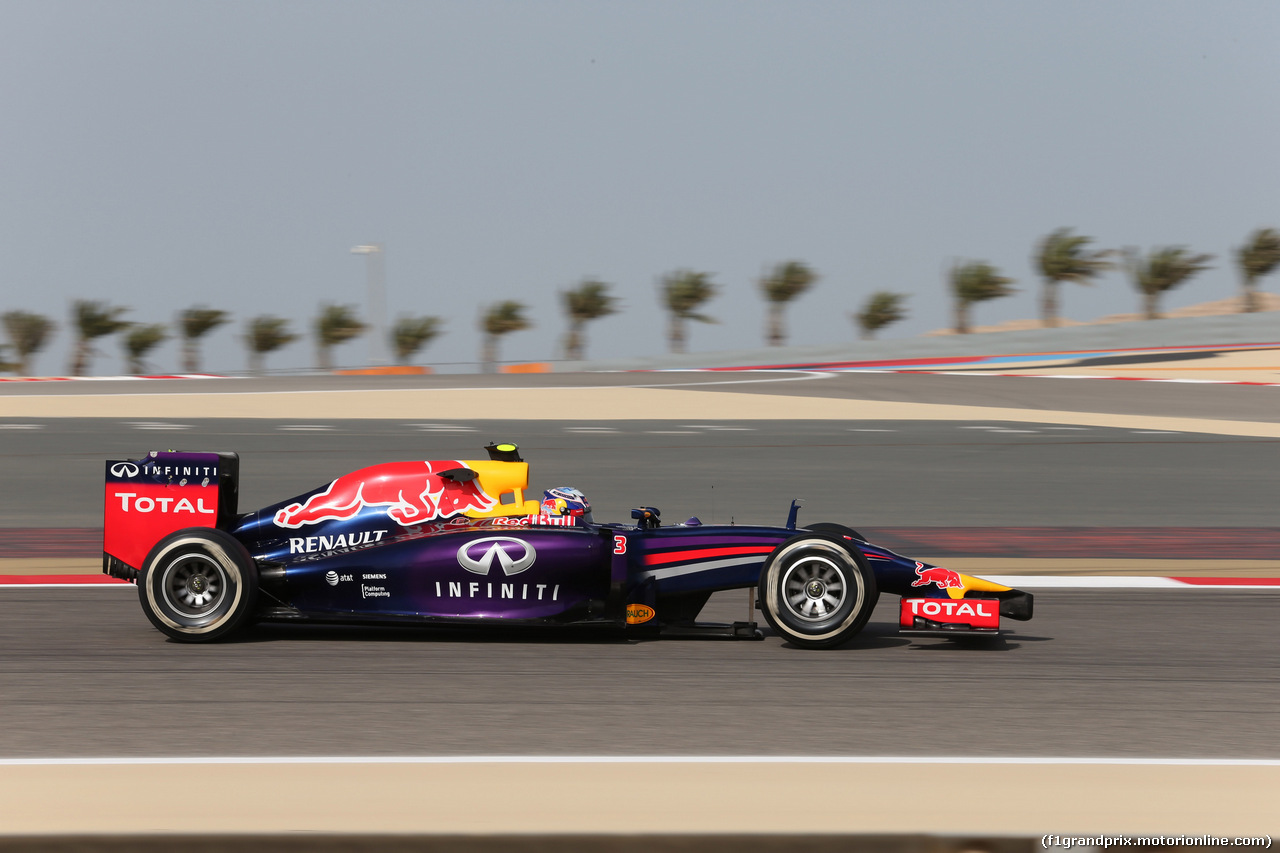 GP BAHRAIN, 04.04.2014- free Practice 1, Daniel Ricciardo (AUS) Infiniti Red Bull Racing RB10