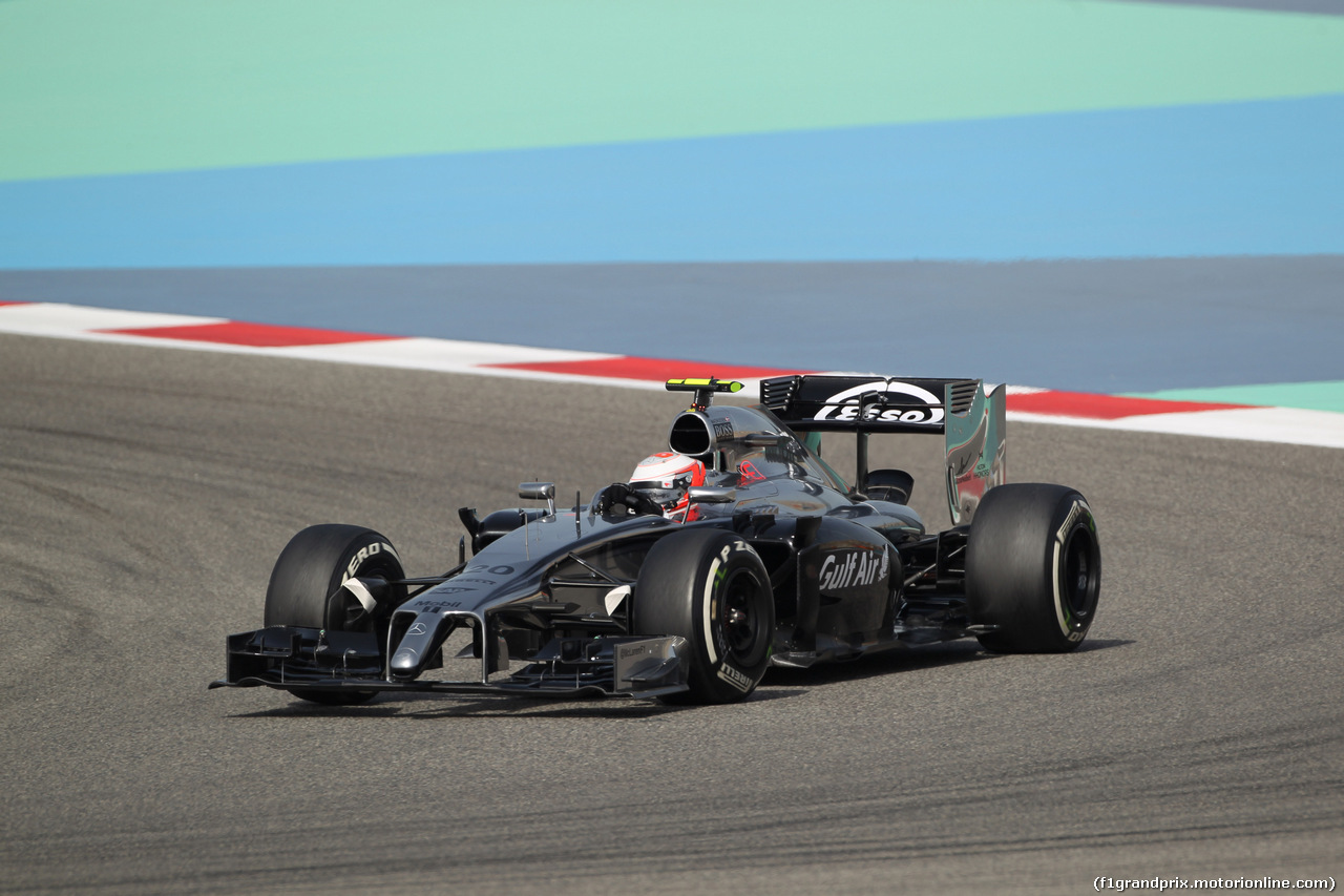 GP BAHRAIN, 04.04.2014- Prove Libere 1, Kevin Magnussen (DEN) McLaren Mercedes MP4-29