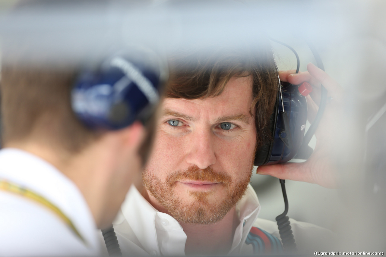 GP BAHRAIN, 04.04.2014- Prove Libere 1, Rob Smedley (GBR) Williams Martini Racing Engineer