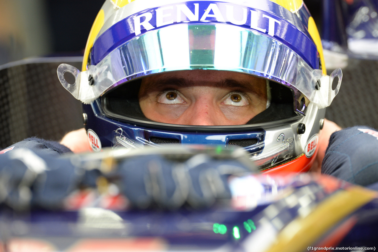 GP BAHRAIN, 04.04.2014- Prove Libere 2, Jean-Eric Vergne (FRA) Scuderia Toro Rosso STR9