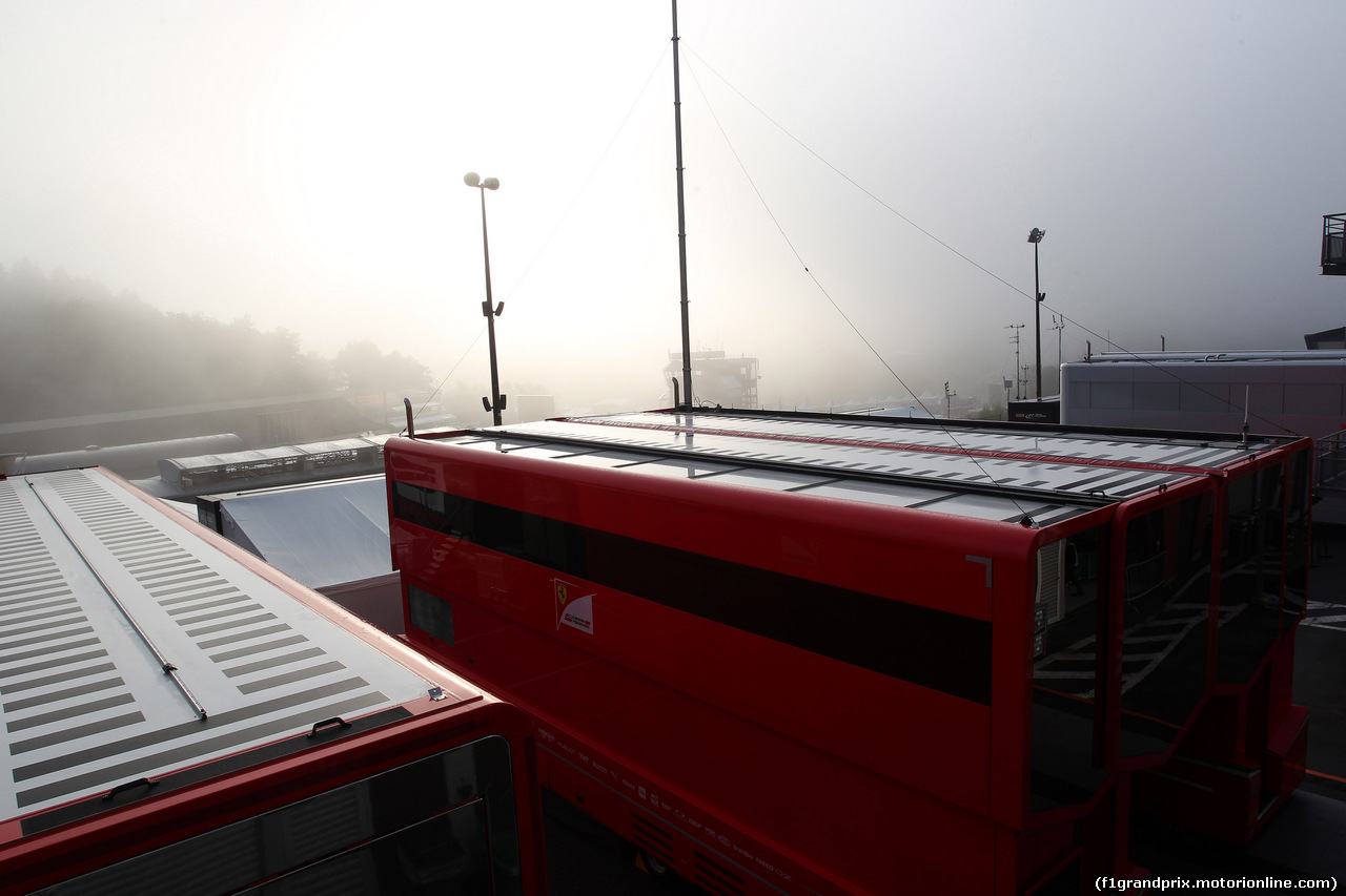 GP BELGIO, 24.08.2014- Paddock