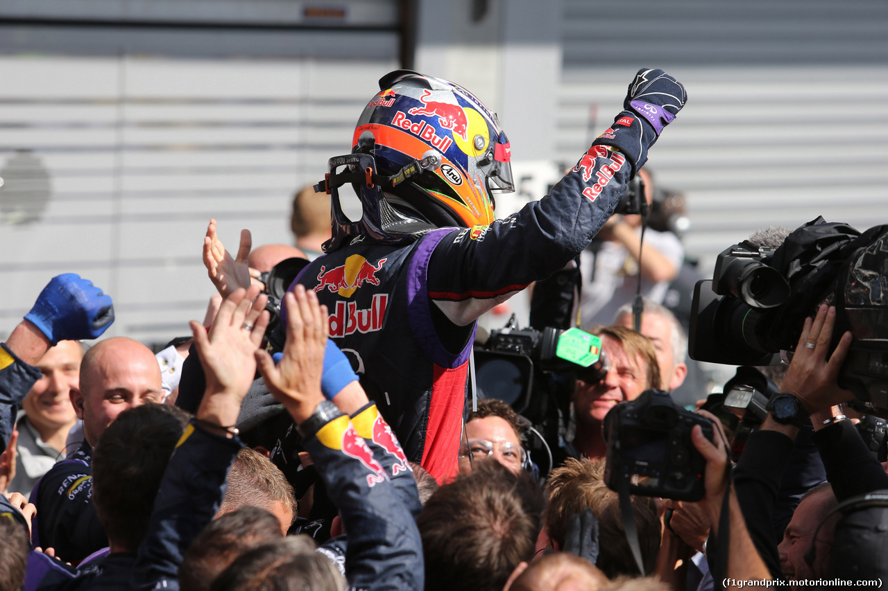 GP BELGIO, 24.08.2014- Gara, Daniel Ricciardo (AUS) Red Bull Racing RB10 vincitore