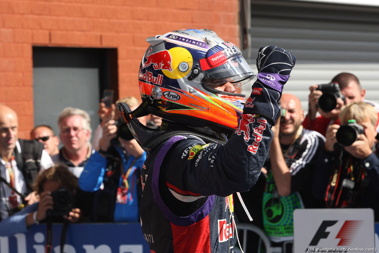 GP BELGIO, 24.08.2014- Gara, Daniel Ricciardo (AUS) Red Bull Racing RB10 vincitore