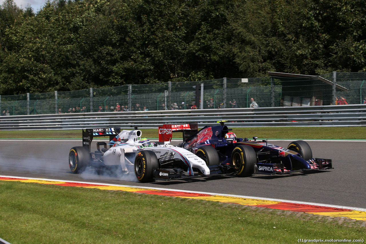 GP BELGIO, 24.08.2014-Gara, Felipe Massa (BRA) Williams F1 Team FW36 e Daniil Kvyat (RUS) Scuderia Toro Rosso STR9