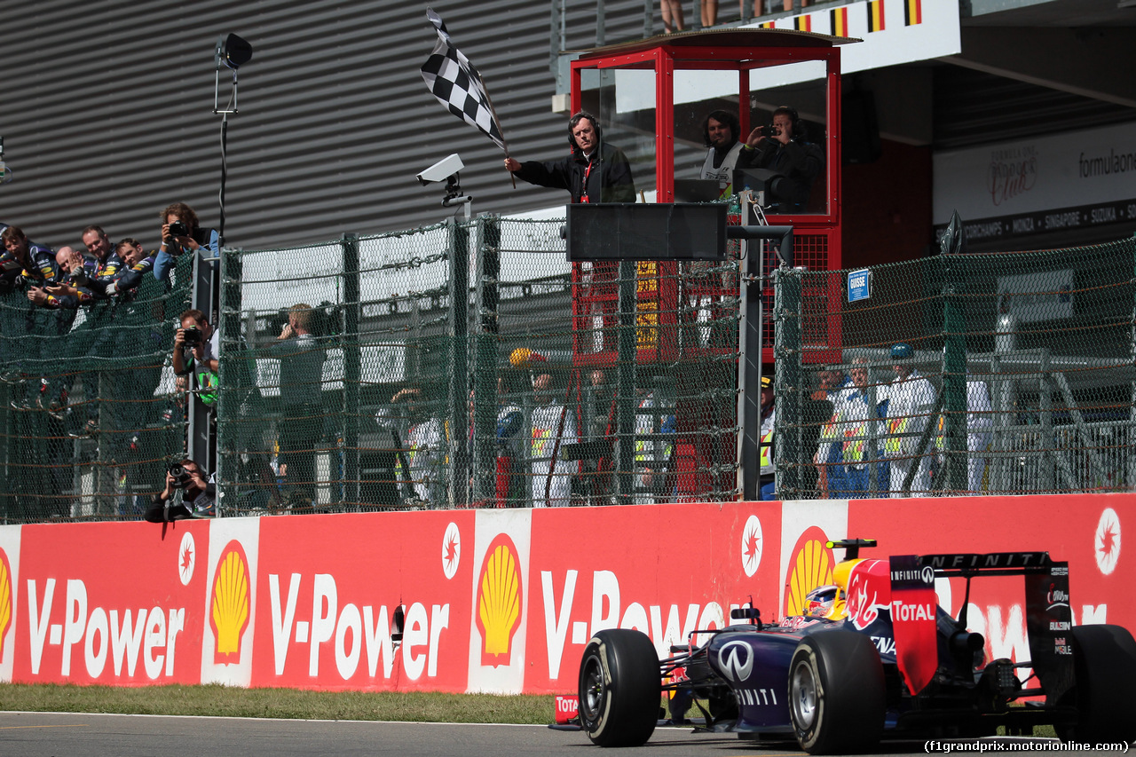 GP BELGIO, 24.08.2014- Gara, Daniel Ricciardo (AUS) Red Bull Racing RB10 vincitore
