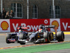 GP BELGIO, 24.08.2014- Gara, Jean-Eric Vergne (FRA) Scuderia Toro Rosso STR9 e Adrian Sutil (GER) Sauber F1 Team C33
