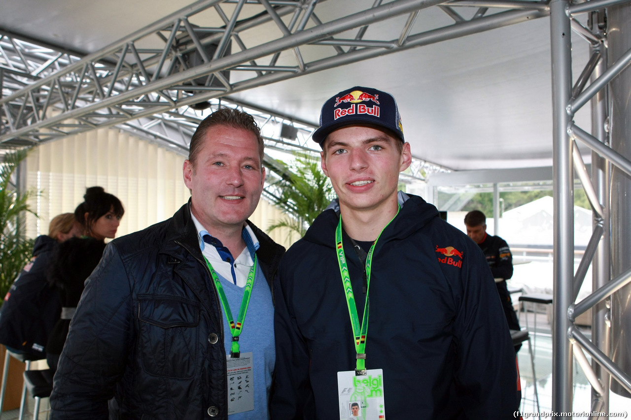 GP BELGIO, Max Verstappen e his father Jos  (NED)  drive for Scuderia Toro Rosso STR9  in 2015