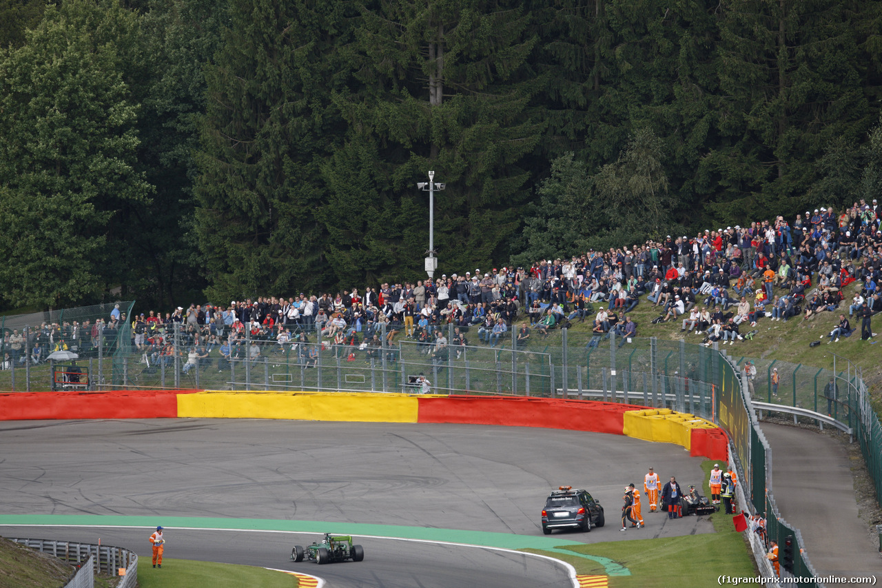 GP BELGIO, 22.08.2014- Prove Libere 2, Crash , Pastor Maldonado (VEN) Lotus F1 Team E22