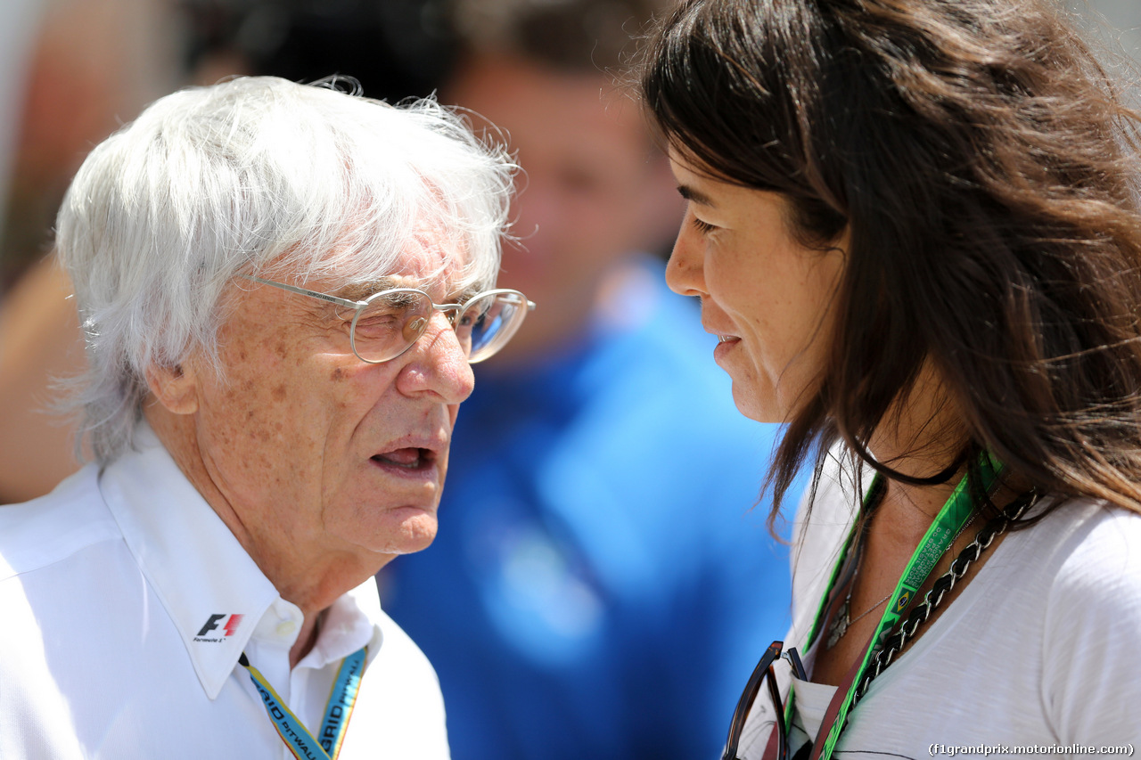 GP BRASILE, 09.11.2014 - Bernie Ecclestone (GBR), President e CEO of FOM e the wife of Emerson Fittipaldi (BRA), Ex F1 Champion