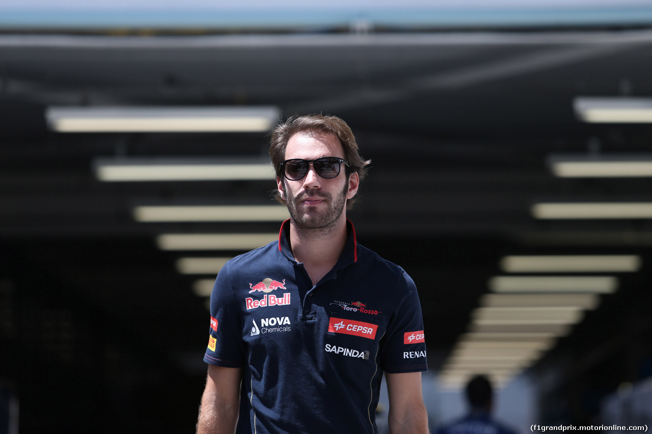 GP BRASILE, 09.11.2014 - Jean-Eric Vergne (FRA) Scuderia Toro Rosso STR9