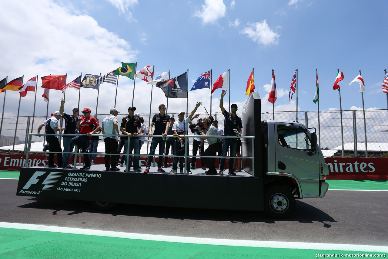 GP BRASILE, 09.11.2014 - Drivers parade