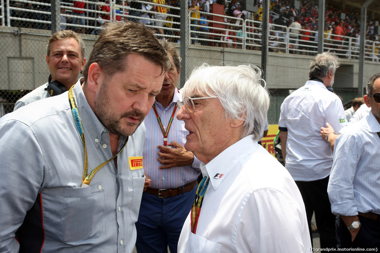 GP BRASILE, 09.11.2014 - Gara, Paul Hembery, Pirelli Motorspor Director e Bernie Ecclestone (GBR), President e CEO of FOM