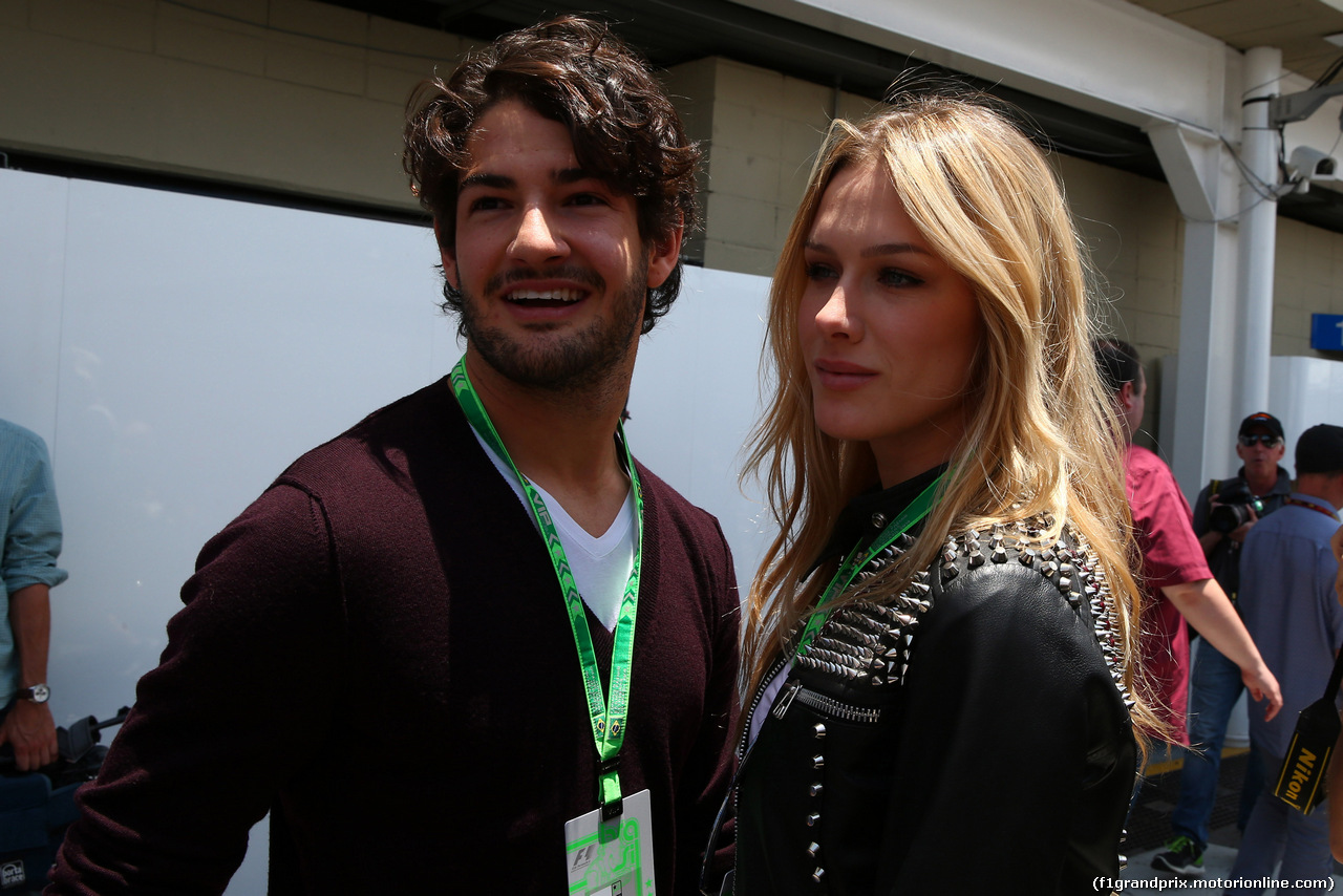 GP BRASILE, 09.11.2014 - Gara, Alexandre Pato (BRA), Football player e his gilfriend Fiorella Mattheis (BRA), Actress