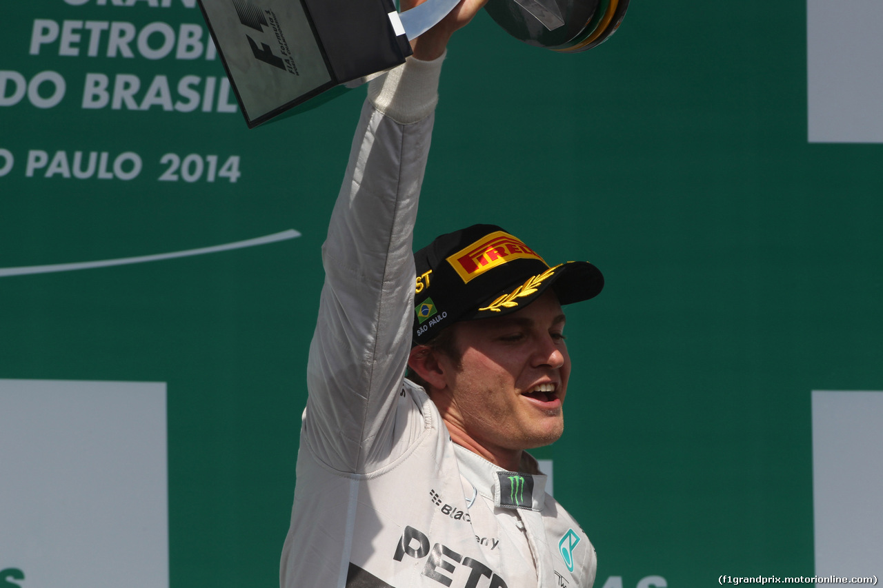 GP BRASILE, 09.11.2014 - Gara, Nico Rosberg (GER) Mercedes AMG F1 W05 vincitore