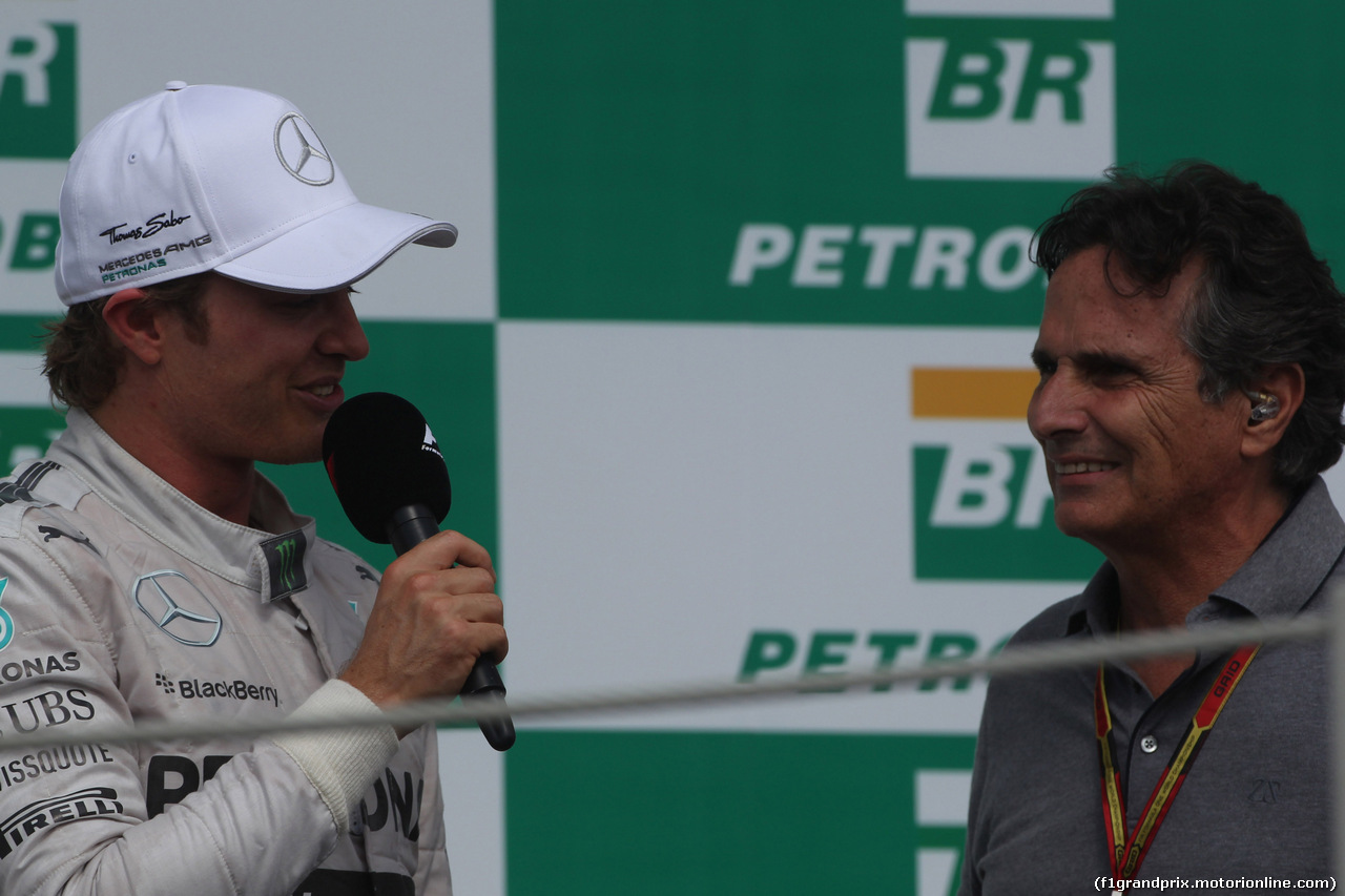 GP BRASILE, 09.11.2014 - Gara, Nico Rosberg (GER) Mercedes AMG F1 W05 vincitore e Nelson Piquet (BRA)