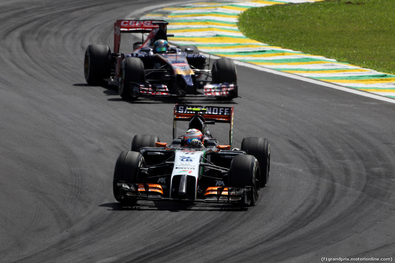 GP BRASILE, 09.11.2014 - Gara, Sergio Perez (MEX) Sahara Force India F1 VJM07