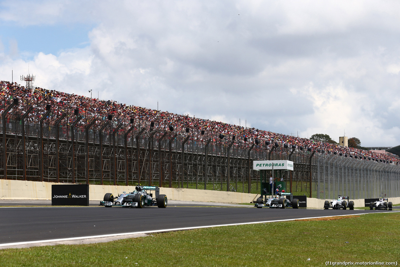 GP BRASILE, 09.11.2014 - Gara, Start of the race