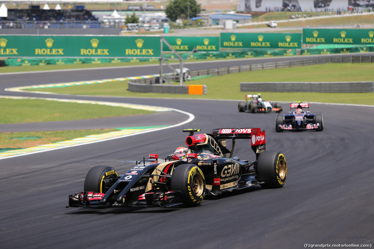 GP BRASILE, 09.11.2014 - Gara, Pastor Maldonado (VEN) Lotus F1 Team E22