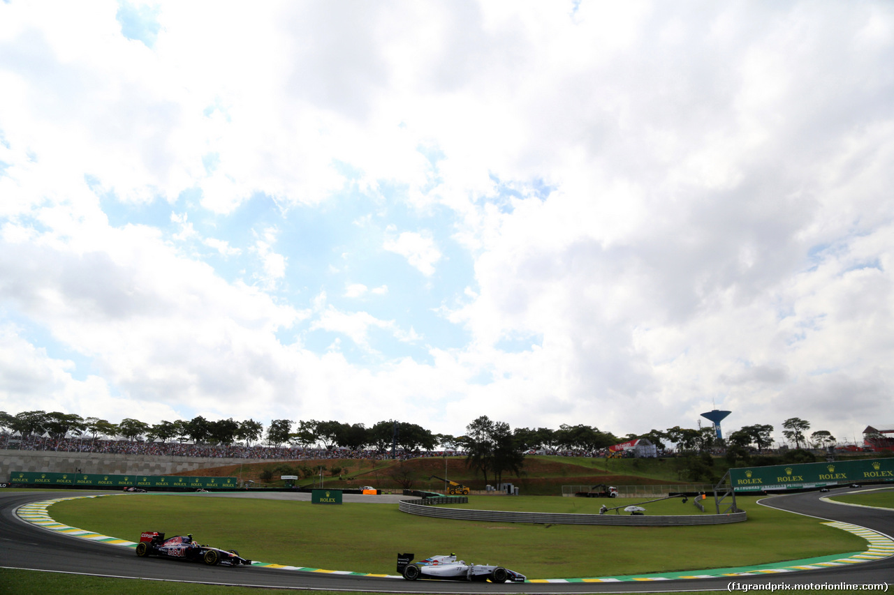 GP BRASILE, 09.11.2014 - Gara, Valtteri Bottas (FIN) Williams F1 Team FW36