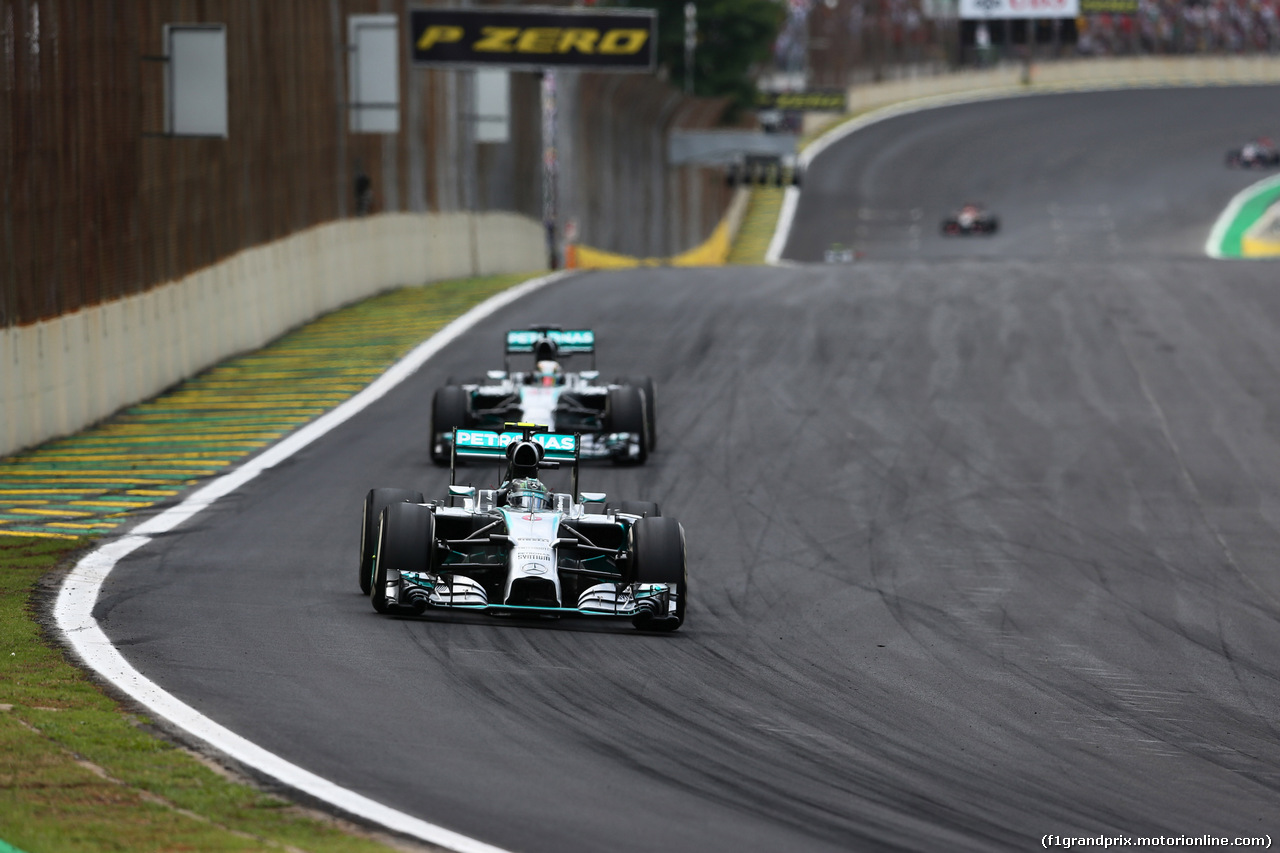 GP BRASILE, 09.11.2014 - Gara, Nico Rosberg (GER) Mercedes AMG F1 W05