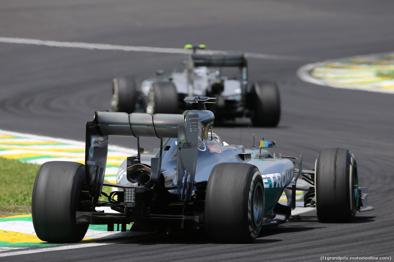 GP BRASILE, 09.11.2014 - Gara, Lewis Hamilton (GBR) Mercedes AMG F1 W05