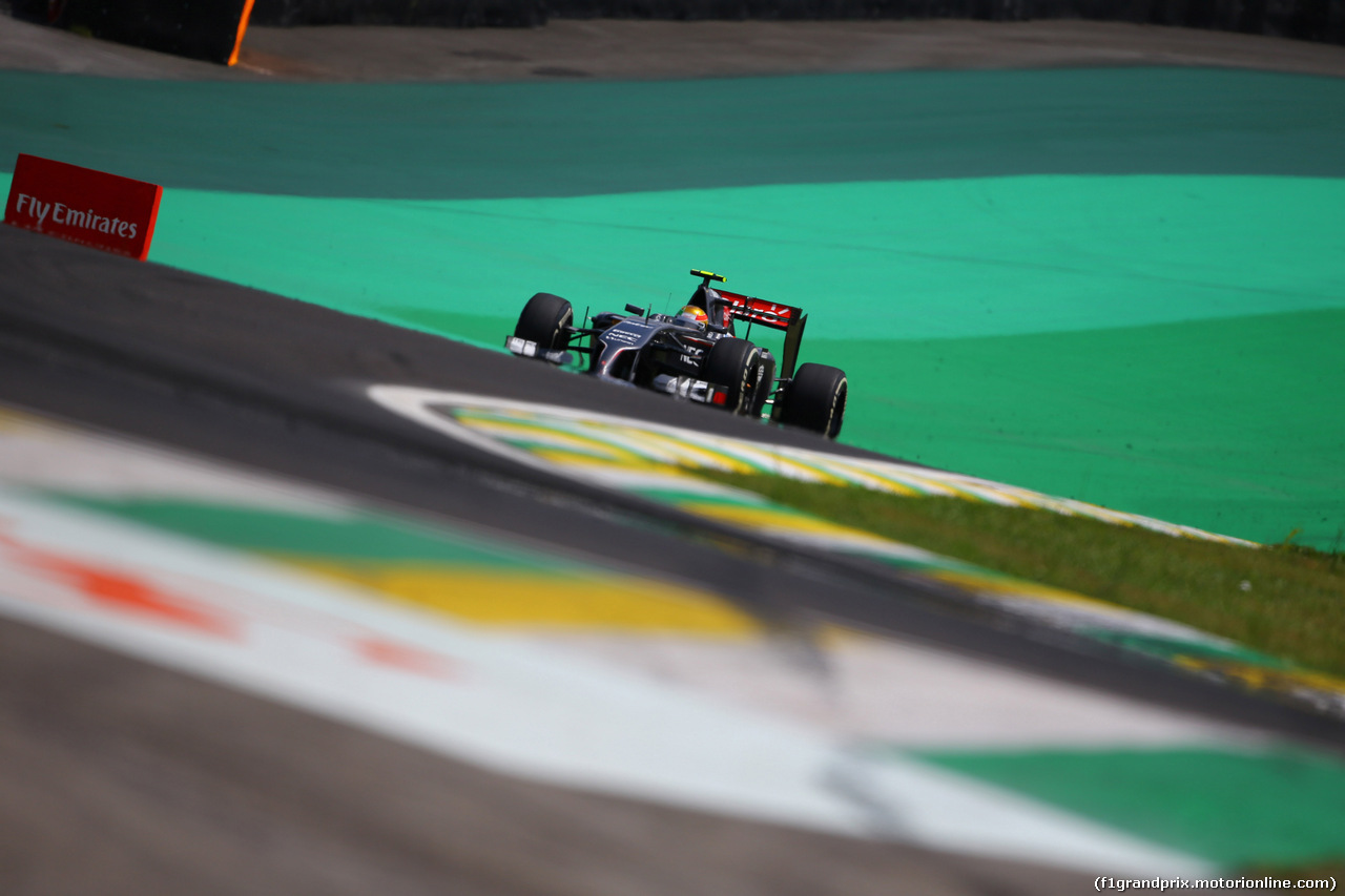 GP BRASILE, 09.11.2014 - Gara, Esteban Gutierrez (MEX), Sauber F1 Team C33