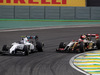 GP BRASILE, 09.11.2014 - Gara, Valtteri Bottas (FIN) Williams F1 Team FW36 e Pastor Maldonado (VEN) Lotus F1 Team E22