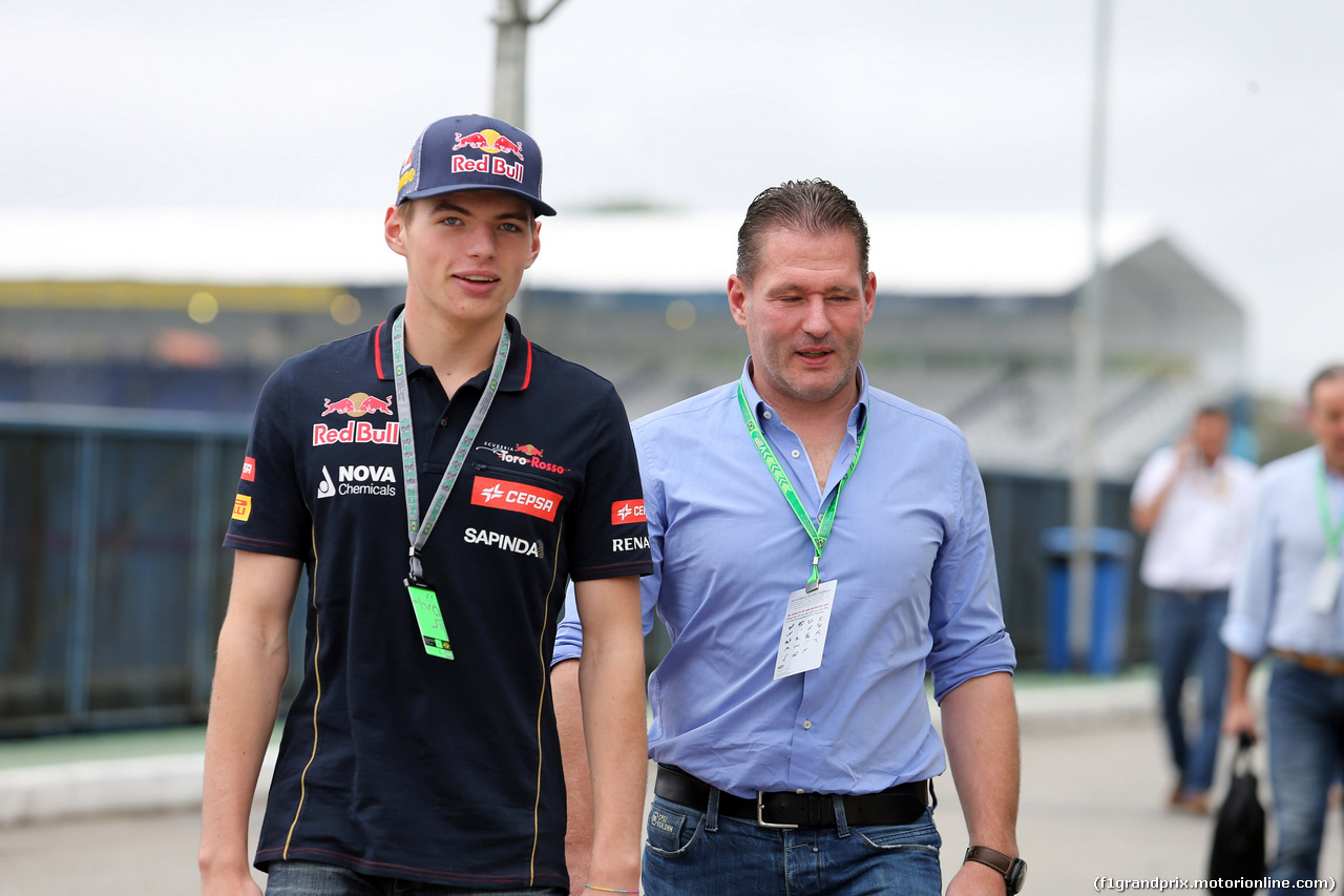 GP BRASILE, 06.11.2014 - Max Verstappen (NED) Scuderia Toro Rosso STR9 e his father Jos Verstappen