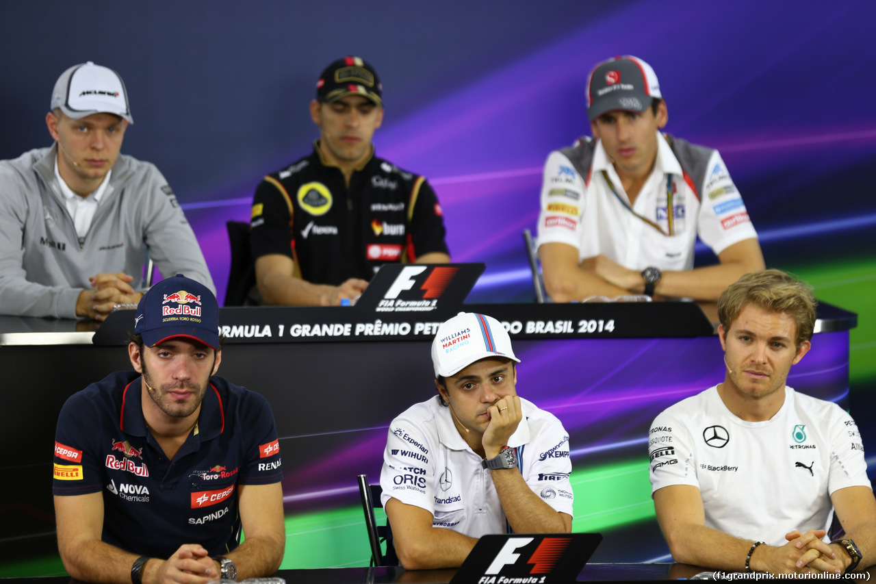 GP BRASILE, 06.11.2014 - Conferenza Stampa, (L-R) Kevin Magnussen (DEN) McLaren Mercedes MP4-29, Pastor Maldonado (VEN) Lotus F1 Team E22, Adrian Sutil (GER) Sauber F1 Team C33, Jean-Eric Vergne (FRA) Scuderia Toro Rosso STR9, Felipe Massa (BRA) Williams F1 Team FW36 e Nico Rosberg (GER) Mercedes AMG F1 W05