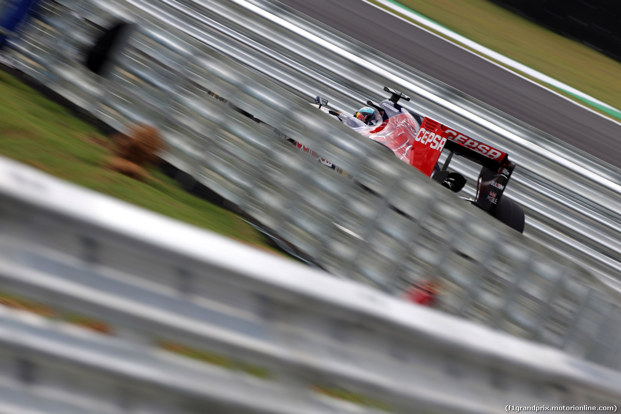 GP BRASILE, 08.11.2014 - Prove Libere 3. Jean-Eric Vergne (FRA) Scuderia Toro Rosso STR9