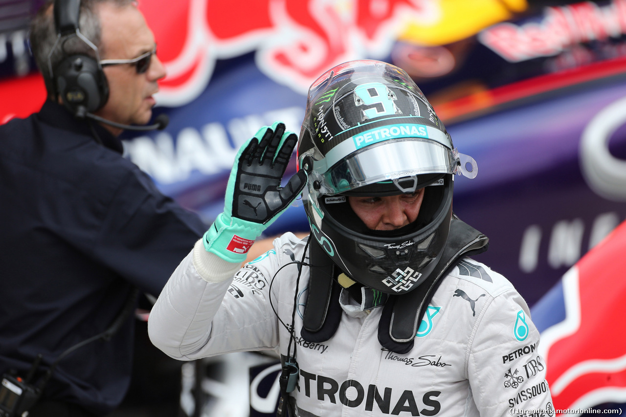 GP BRASILE, 08.11.2014 - Qualifiche, Nico Rosberg (GER) Mercedes AMG F1 W05 pole position