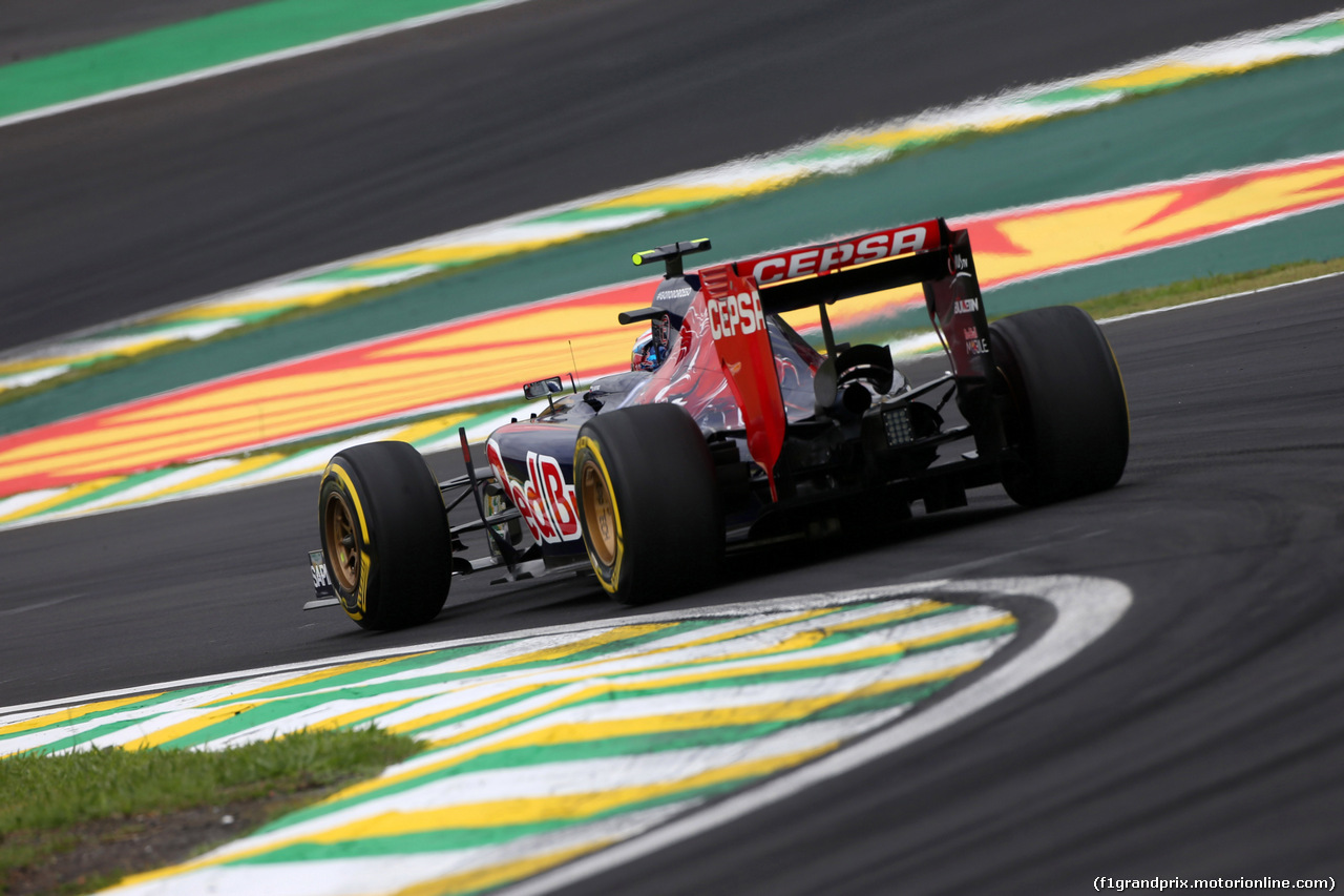 GP BRASILE, 08.11.2014 - Qualifiche, Daniil Kvyat (RUS) Scuderia Toro Rosso STR9