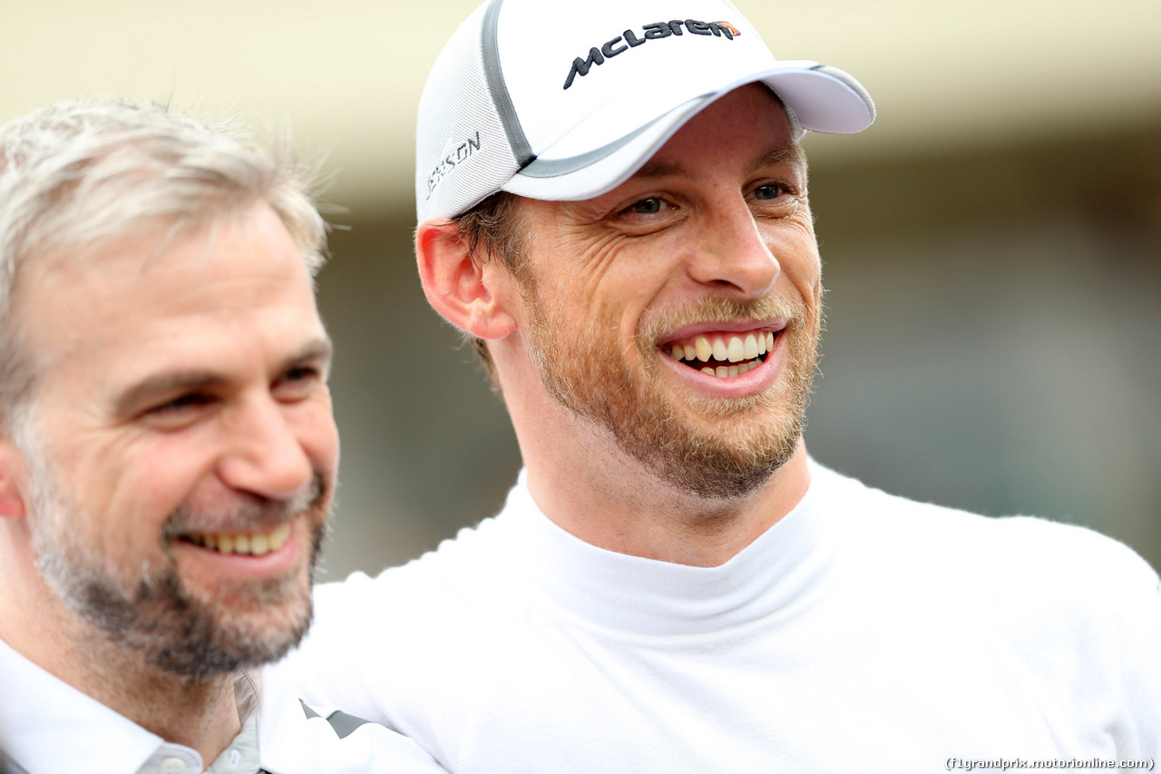 GP BRASILE, 08.11.2014 - Qualifiche, Jenson Button (GBR) McLaren Mercedes MP4-29