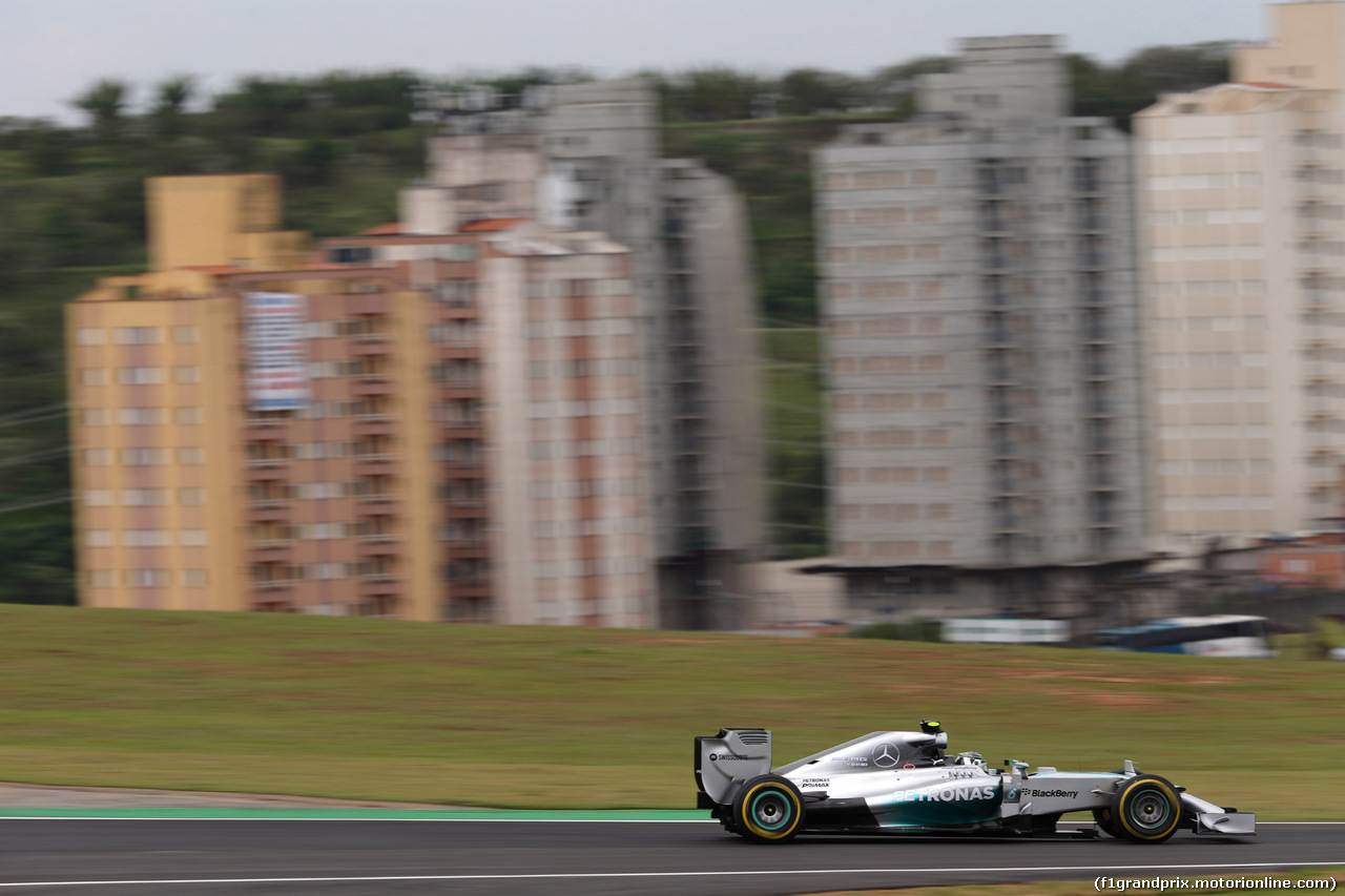 GP BRASILE, 08.11.2014 - Qualifiche, Nico Rosberg (GER) Mercedes AMG F1 W05