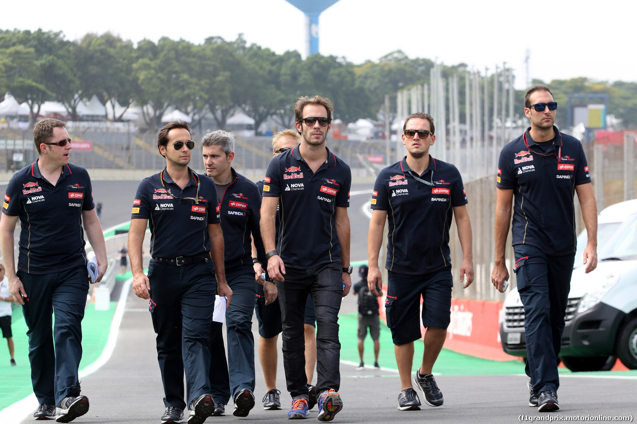 GP BRASILE, 06.11.2014 - Jean-Eric Vergne (FRA) Scuderia Toro Rosso STR9