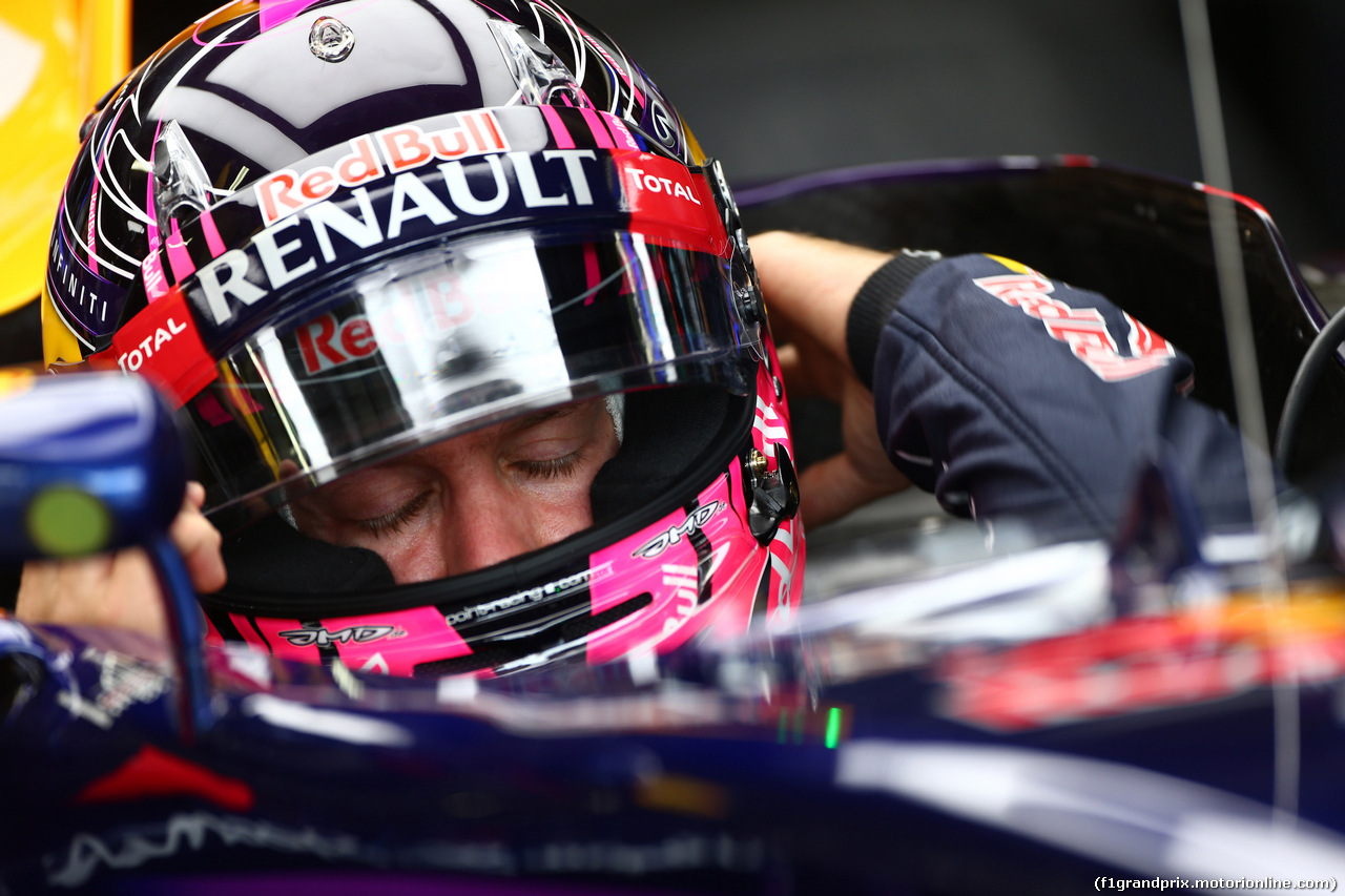 GP BRASILE, 07.11.2014 - Prove Libere 1, Sebastian Vettel (GER) Red Bull Racing RB10