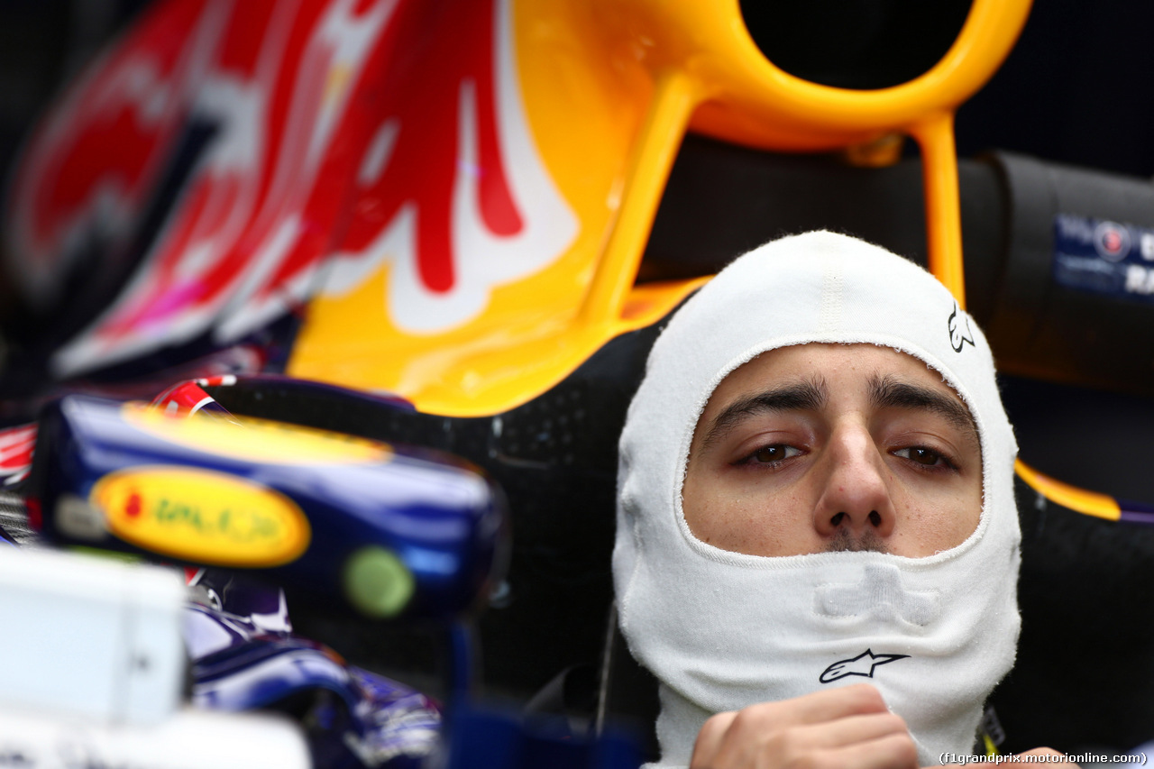GP BRASILE, 07.11.2014 - Prove Libere 1, Daniel Ricciardo (AUS) Red Bull Racing RB10