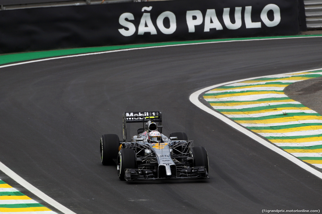 GP BRASILE, 07.11.2014 - Prove Libere 1, Kevin Magnussen (DEN) McLaren Mercedes MP4-29