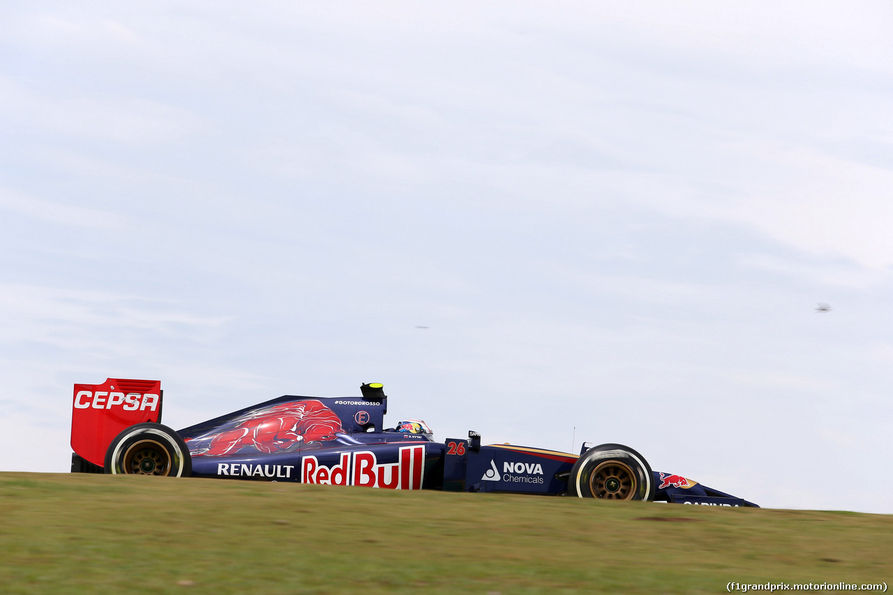GP BRASILE, 07.11.2014 - Prove Libere 1, Daniil Kvyat (RUS) Scuderia Toro Rosso STR9