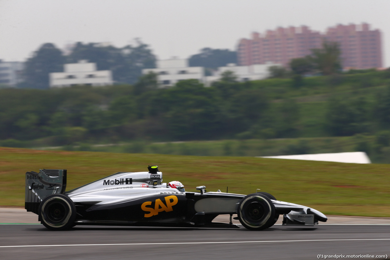 GP BRASILE, 07.11.2014 - Prove Libere 1, Kevin Magnussen (DEN) McLaren Mercedes MP4-29