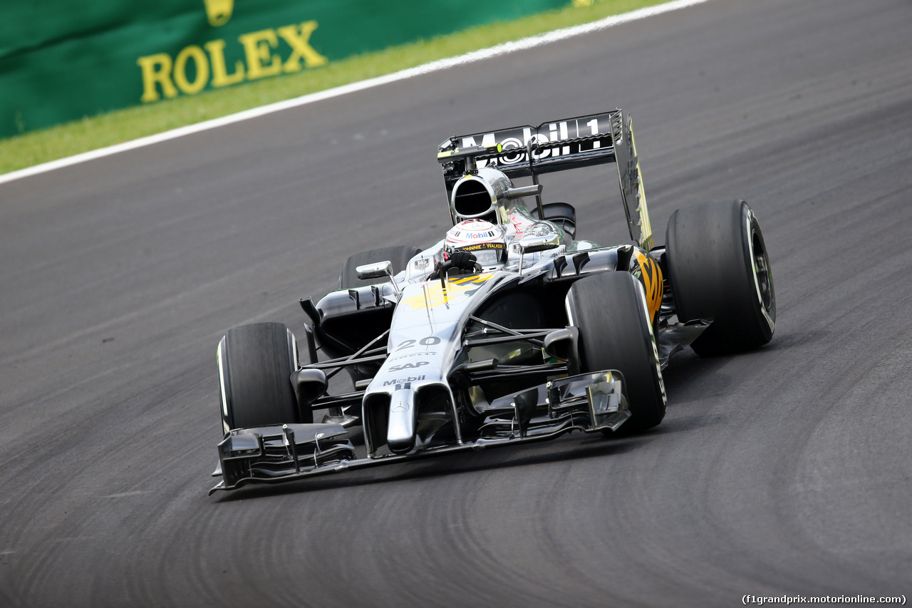 GP BRASILE, 07.11.2014 - Prove Libere 1, Kevin Magnussen (DEN) McLaren Mercedes MP4-29