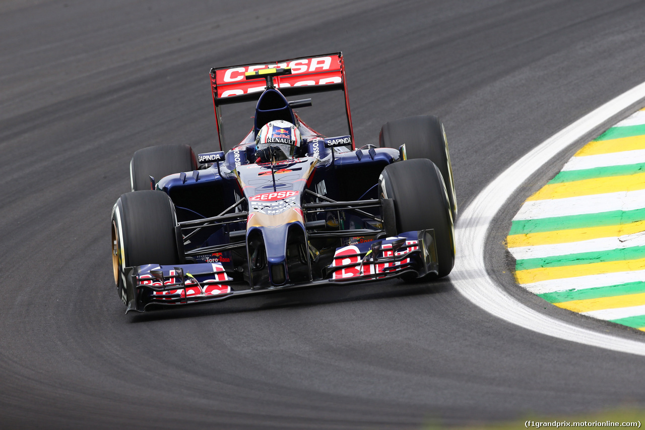 GP BRASILE, 07.11.2014 - Prove Libere 1, Daniil Kvyat (RUS) Scuderia Toro Rosso STR9