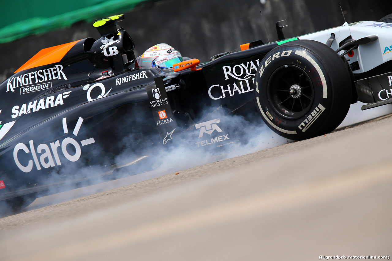 GP BRASILE, 07.11.2014 - Prove Libere 1, Crash, Daniel Juncadella (ESP) Sahara Force India F1 VJM07 Test e Reserve Driver