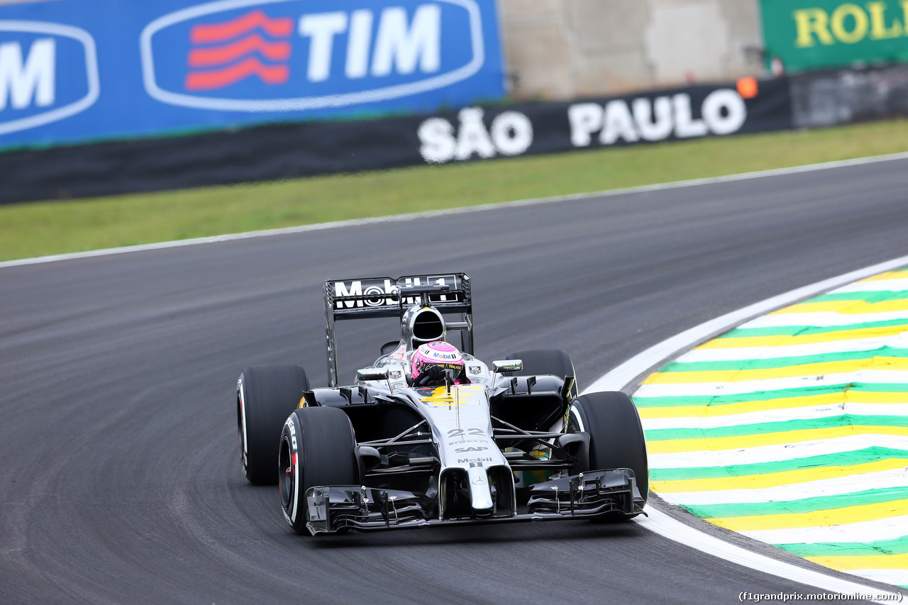 GP BRASILE, 07.11.2014 - Prove Libere 1, Jenson Button (GBR) McLaren Mercedes MP4-29