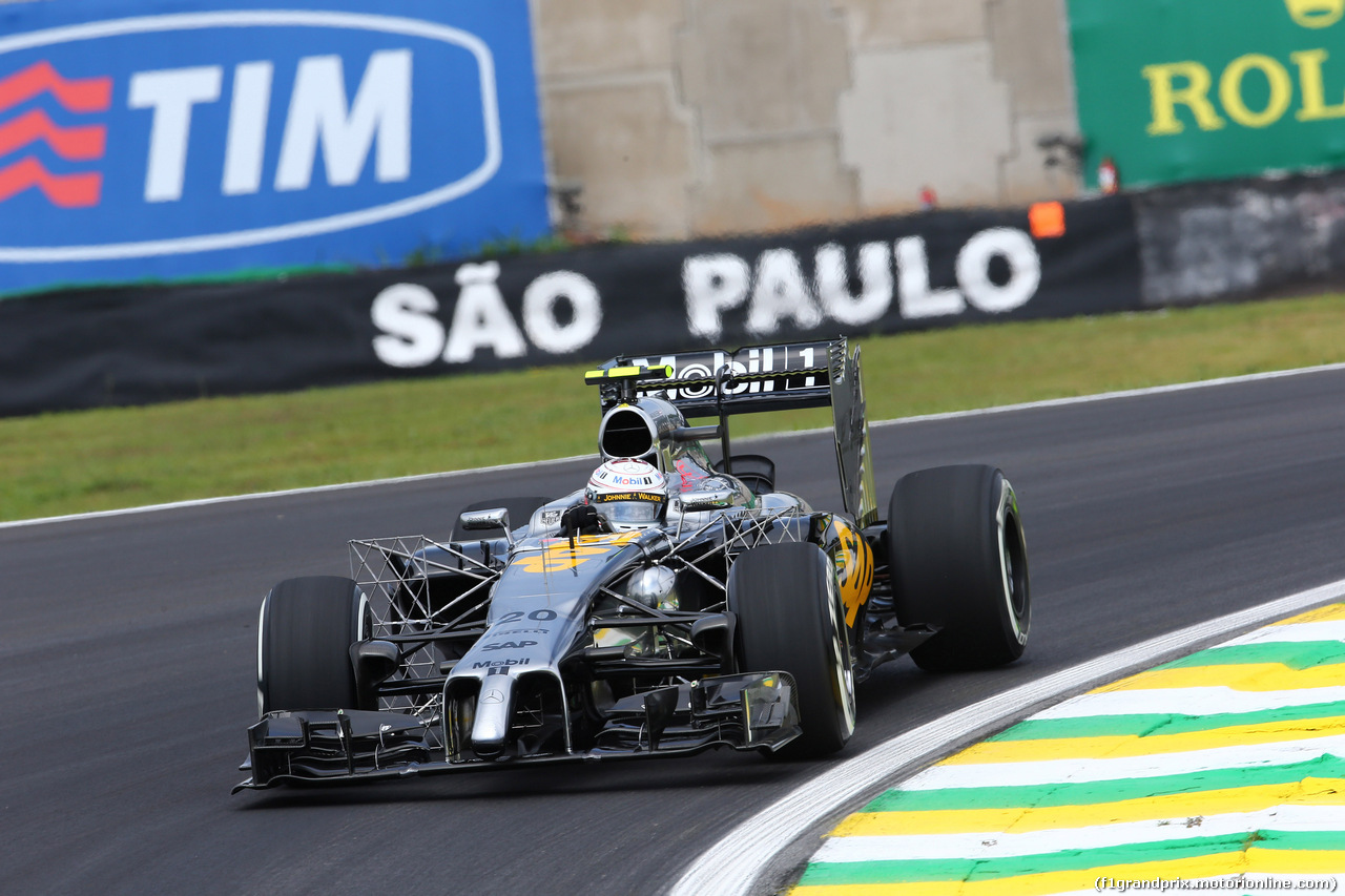 GP BRASILE, 07.11.2014 - Prove Libere 1, Kevin Magnussen (DEN) McLaren Mercedes MP4-29